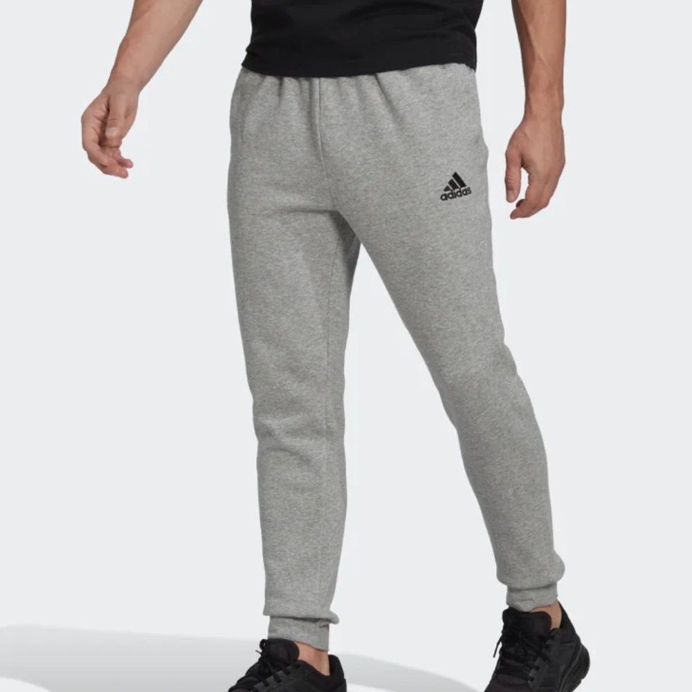 Adidas Men’s Size S Grey Essentials Fleece Regular Tapered Pants